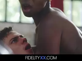 Sexy Kenyan Zaawaadi Gets Fucked By A Big White Dick